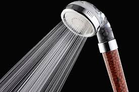 9 Tricks Und Hausmittel Fur Volles Haar Duschkopf Dusche Shampoo Selber Machen