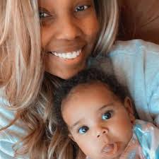 Nikki Tullis's Instagram, Twitter & Facebook