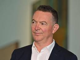 Aussie nest eggs being drained by dodgy cold-callers