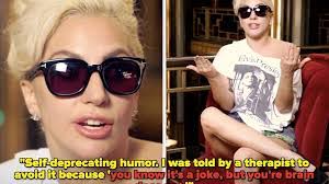 Julia Gibbs's Instagram, Twitter & Facebook