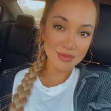 Skye Nelson (@SkyeVicchio)