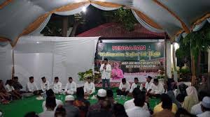 Terdapat 4 kategori bantuan prihatin rakyat termasuklah isi rumah dan bujang. Https Jateng Tribunnews Com 2020 12 21 Pelaku Curanmor Di Pati Ini Incar Sepeda Motor Jamaah Salat Subuh Di Masjid Https Cdn 2 Tstatic Net Jateng Foto Bank Images Kapolres Pati Akbp Arie Prasetya Syafaat Menunjukkan Barang Bukti Kasus Pe Jpg