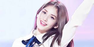 Maybe you would like to learn more about one of these? Jeon Somi Profile Age Boyfriend Songs Height And More Wikifamouspeople