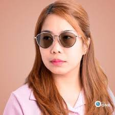 Guess Women's Round Sunglass GU5205