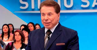 Isso porque, vivendo uma pavorosa crise de audiência, o dono da emissora está fazendo constantes modificações na grade e muda de forma rotineira o que vai ao ar. Silvio Santos Manda Voltar Com Triturando Apos Um Dia De Suspensao Mais Novela