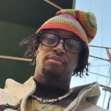 Omari Powell's Instagram, Twitter & Facebook