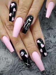 Black And Baby Pink Acrylic Nails Cute Matte Pink And Black Valentines Nails With Pink Hearts Valentines Nails Acrylic Pink Black In 2020 Coffin Nails Designs Pretty Acrylic Nails Best Acrylic Nails