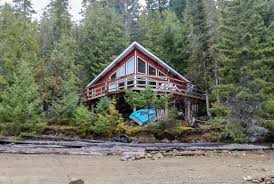 We did not find results for: 10 Canadian Cottages You Can Buy Right Now For Under 300k