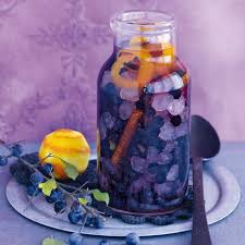 Schlehenlikor Mit Vanille Orangen Rezept Schlehenlikor Schlehen Sangria Rezepte