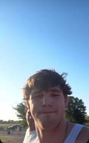 R DeWayne Ross (@katsmandew)