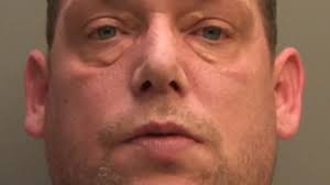 Fraudulent builder who tricked vulnerable Alzheimer's patient into paying  him £12k is jailed