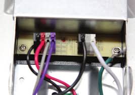 • connect the yellow wire of the led to the quick connect terminal marked led. 2