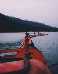 Selain difungsikan untuk membendung sungai citarum, waduk ini juga kerap dijadikan tempat wisata oleh para pelancong lokal dari jawa barat dan dari luar jawa barat. Waduk Selorejo Review Harga Tiket Masuk 2021
