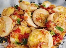 Resep dan cara membuat bakwan bayam untuk camilan akhir pekan. Resep Makanan Mewah Ala Anak Kost Telur Goreng Pedas Okezone Lifestyle