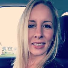 Christine Behnke's Instagram, Twitter & Facebook