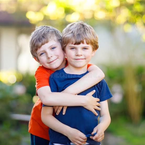28,751 Best Friends Portrait Stock Photos - Free & Royalty-Free Stock  Photos from Dreamstime