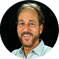 Paul Bognar's Instagram, Twitter & Facebook