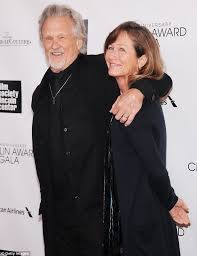 Kris kristofferson news, gossip, photos of kris kristofferson, biography, kris kristofferson 8 children. Kris Kristofferson 77 Says He Has Started To Suffer Memory Loss Kris Kristofferson Children Kris Kristofferson Old Country Music Singers