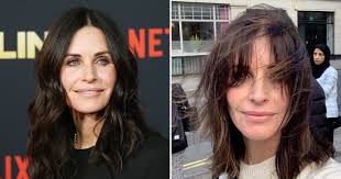 Share a gif and browse these related gif searches. Courteney Cox Got A Lob Haircut With Bangs For Fall Popsugar Beauty
