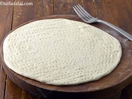 Tava Pizza Recipe Tawa Pizza Indian Style Veg Tava Pizza Recipe Thin Crust Pizza Pizza Crust Base Foods