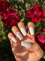 In such a way, they will look more elegant. White Acrylic Nails Marble Acrylic Nails Acrylic Nail Designs