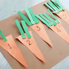 Math skills are so important and finding playful and engaging ways to teach those skills to preschoolers is crucial. 25 Spring Math Activities For Preschoolers