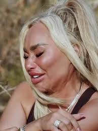 Criticism of 90 Day Fiance Participant's Behavior