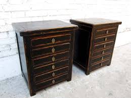 Natürlich ist jeder unterschrank schreibtisch 24. Zwei Schubladenkommoden Schreibtisch Unterschranke Mit Je 6 Schubladen China Pinie Schwarzer Lack Von Luxury Park Kaufen Bei Luxurry Park