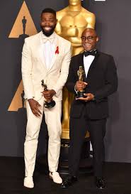 Moonlight is a 2016 film directed by barry jenkins, based on in moonlight black boys look blue, an unpublished play by tarell alvin mccraney. Barry Jenkins And Tarell Alvin Mccraney Winners Of The Oscar To Best Picture For Moonlight Photos At Movie N Co