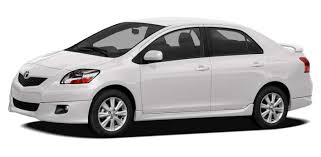 The 2008 toyota yaris sedan and liftback share many things, but the instrument panel is where they part ways. 2010 Toyota Yaris Base 4dr Sedan Pricing And Options