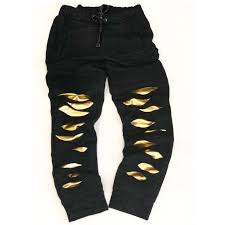 Black And Gold Leggings How Awesome Are These Black And Gold Leggings By Rock And Tulle Boutique Distressed Leggings Black And Gold Leggings Metallic Met Outfits With Leggings