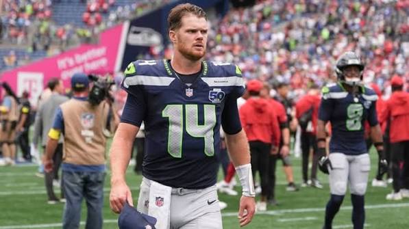 Sam Darnold has a quiet debut for the Seahawks in a loss to the 49ers - Newsday