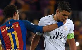 Humilhado, PSG afunda em grave crise após 6 a 1 - Estadão