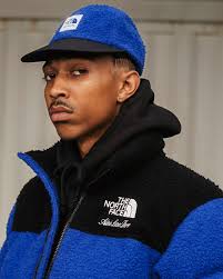 Hola 💐🫂🌞💖💜❤️💕💘💞💓💚💛❤️‍🔥❤️‍🔥el corazón que vale mucho para los  dos y hermosa saludos cordiales 💐⭐💯🤞😏