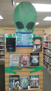Alien Spanish Book Display May 2018 Spanish Books Book Display Youth Services
