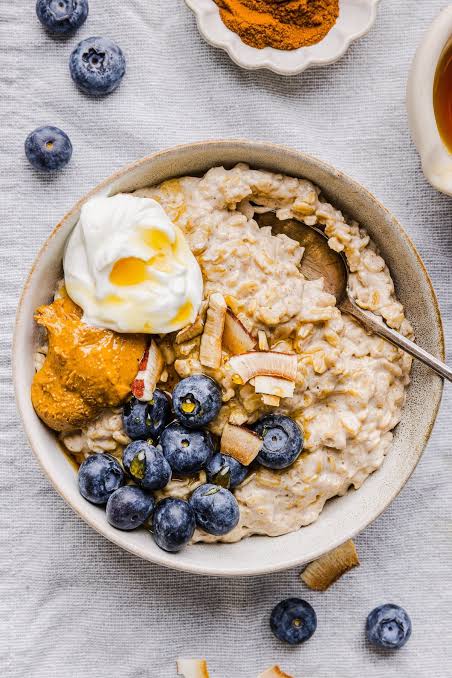 Greek Yogurt Oatmeal