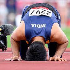 (trinidad und tobago) mit 89,12 metern vor dem inder neeraj chopra (86,79). Njdj7boklmp4pm