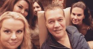 Happy Thanksgiving! Thankful for friends, family and fans.  #happythanksgiving #thankful