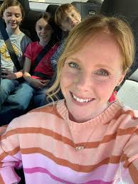 What do you think of this top and clay combination?