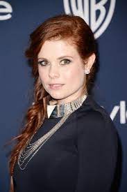 A Tribute To 8 Famous Hispanic Redheads