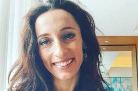 Jun 29, 2021 · poi la scherma che, con la sua ferrea disciplina, prova a domare il carattere ribelle di elisa di francisca. Chi E Elisa Di Francisca La Vita Privata E Il Compagno Della Schermitrice