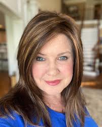 Jon Renau Top Style 12” color Toffee Truffle 😍  www.Georgiahairsolutions.com $242👏🏻👏🏻