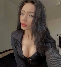 ShmakovaJojo  слив фото модели с Онлифанс  Голая Елена Шмакова без  цензуры 18+