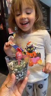 Good morning from Miss Lori! ❤️