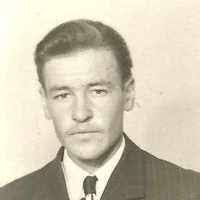 Roberto Flotte's Instagram, Twitter & Facebook