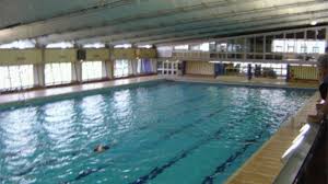 La Piscine Des Marquisats En Fete A Annecy
