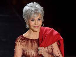 Последние твиты от jane seymour fonda (@janefonda). Oscars 2020 Jane Fonda Debuted Gray Hair Allure