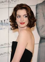 Curvy layered short bob hairstyles look smart on long faced women. Short Wavy Hairstyles 2013 Fashionable From Hollywood To Your Neighborhood