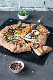 Herzhafte Galette Glutenfrei Und Vegan Rezept Vegetarische Gerichte Vegetarisches Essen Vegetarische Rezepte Abendessen