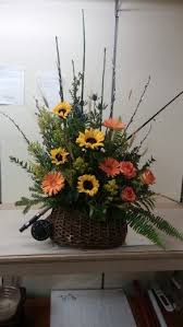 Fishing Creel And Rod Basket Flower Arrangements Fall Floral Arrangements Funeral Flower Arrangements